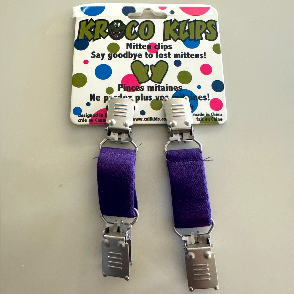 Kroco Klips for gloves or mittens.